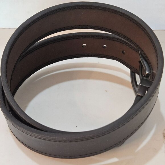 Wrangler Mens Reversible Leather Belt Sz 32 Black Brown Rotated Buckle Guatemala - Picture 6 of 11